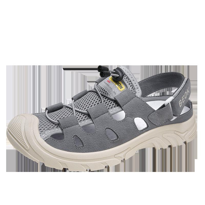 

Summer bag head sandals men wear beach cool slippers mesh hollow sports hole slippers men s beach shoes 44 серый