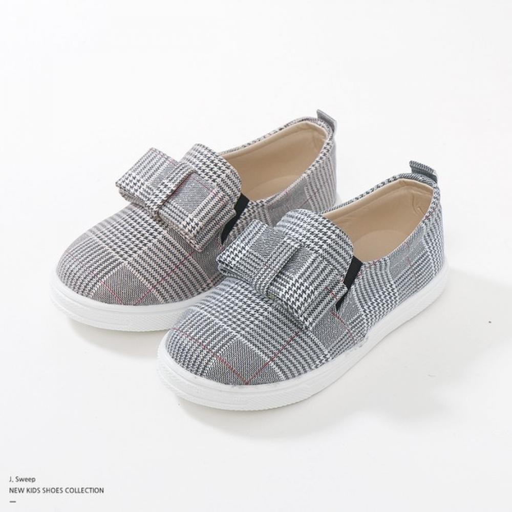 

Levisfoot Petite Check RibbOn Kids Junior Girls Slip On Silver/220mm
