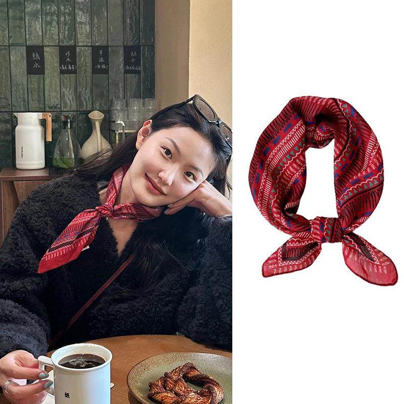 Summer Fashion Chiffon Polka Dot Scarf Ladies Head Neck Square Scarf Shawls Female Hair Ties Bands Neckerchief Shawls