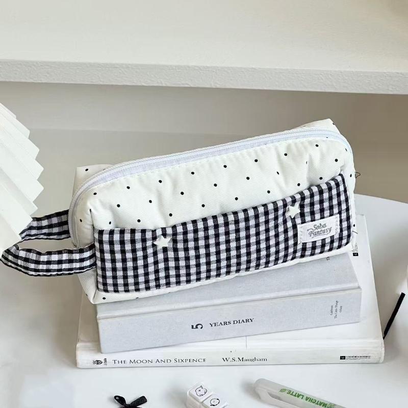 Handheld Polka Dot Stars Pencil Case Portable Large Capacity Stationery Bag for School Travel Pen Storage