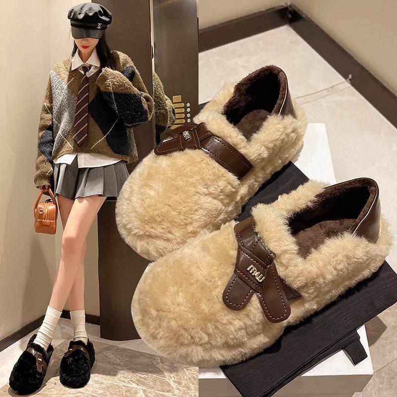 Warm beanie shoes wool shoes women's cotton shoes 2025 lamb height increase new winter black one-pedal thick-soled apricot