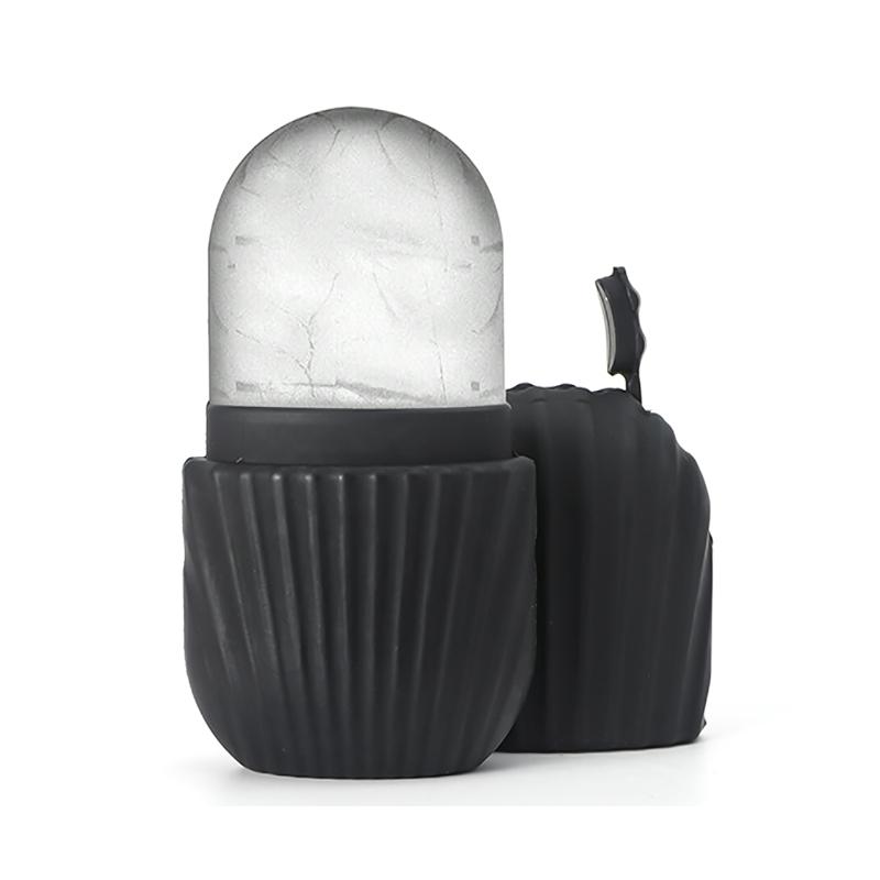 

4-piece facial massage tool set, including roller massager, ice bead roller and scraping board, with a toiletry bag чорний