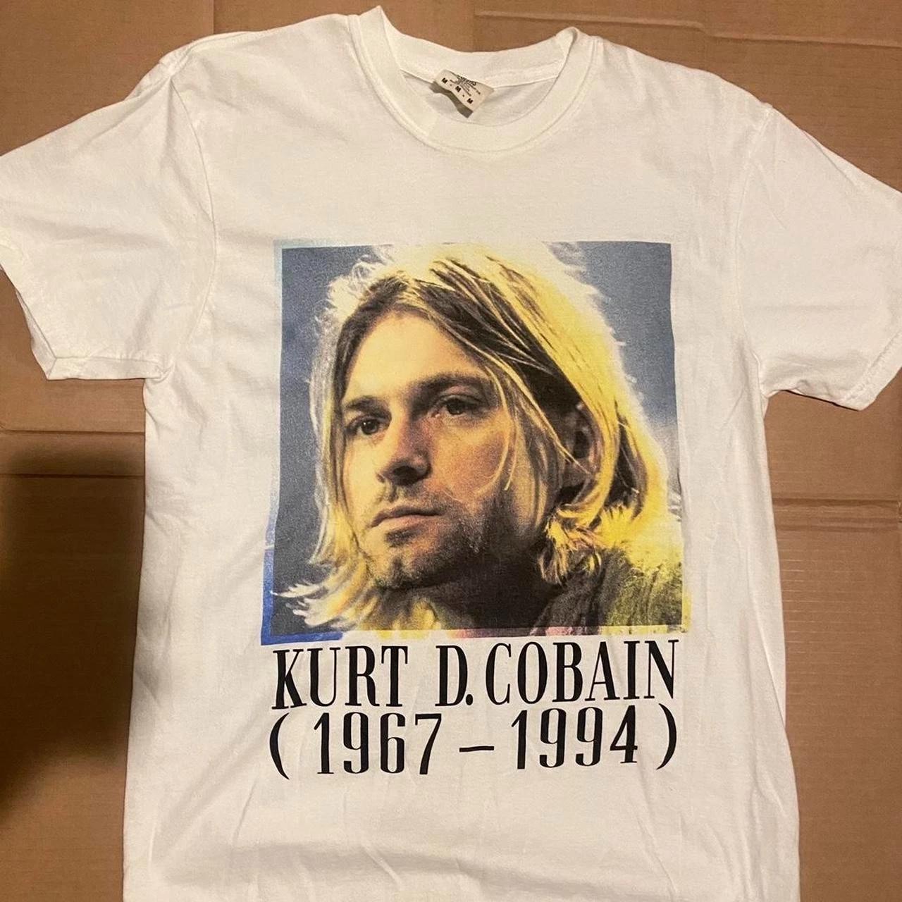 Kurt. Cobain Tribute T-shirt L