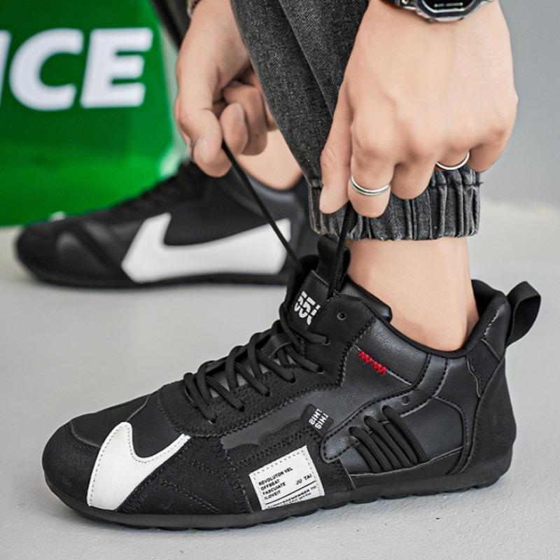 Fashion New Shoes for Men High Quality Leather Casual Shoe Luxury Tennis Shoes Comfort Sport Running Shoe Forrest Gump Shoes Men Sneaker