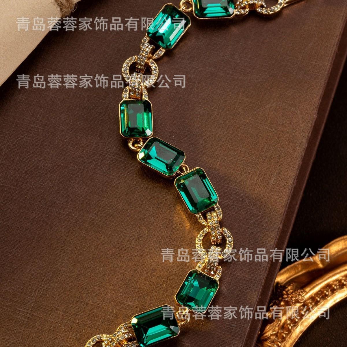 

Серьги Lauren High-End Классические Квадратные Зеленый Цвет Сокровища Бабушки Винтажный Набор Украшений