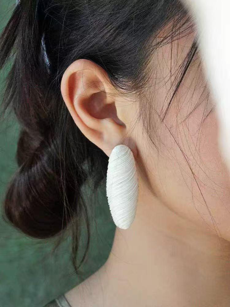 Cocoon Series White Brushed Striped Oval Stud Earrings: Women's 2025 Silver Needle Design