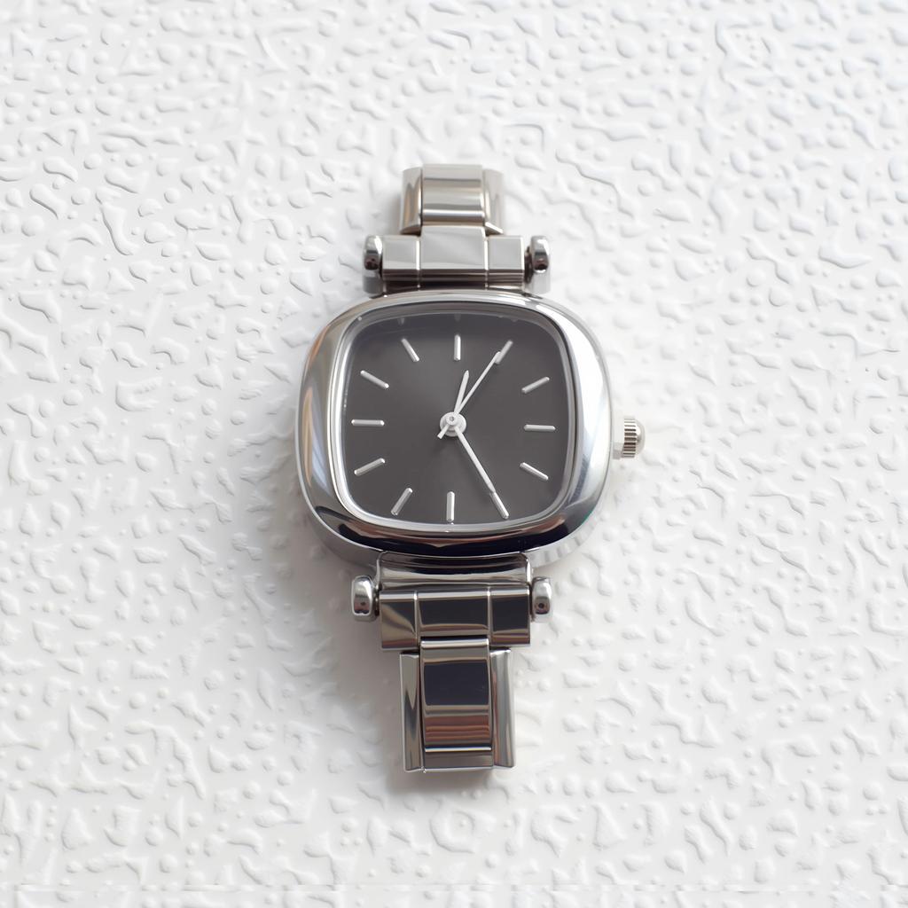 Bracelet Watch Ladies Quartz Watch European and American Bracelet Diamond Versatile DIY Watch