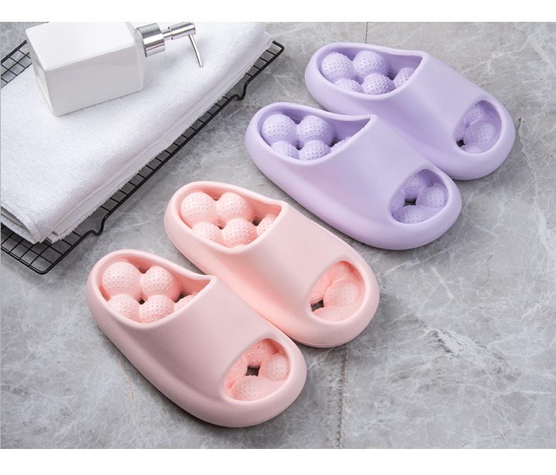 Men's Non-Slip Thick-Soled Summer Indoor Slippers with Unique Massage Design