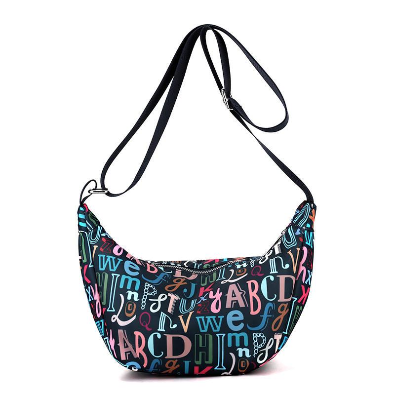 

Модна нейлонова сумка через плече з принтом для жінок у стильному дизайні «пельмень» Letters