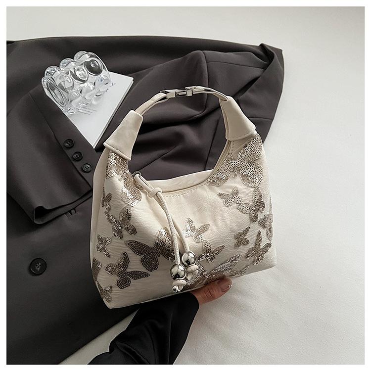 2025 spring and summer new butterfly bag leisure travel women's bag commuting literary and versatile high sense personalized messenger bag