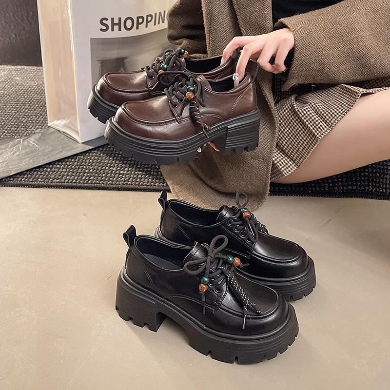 Large Size British Style Small Leather Shoes Women's Autumn 2025 New Versatile Thick Sole Heightening Lace-up Single Shoes Retro Loafer