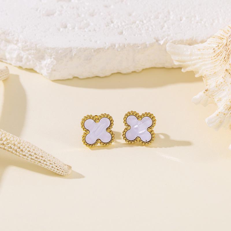 Titanium Steel Clover 13MM Stud Earrings, Stainless Steel Fadeless, Minimalist Versatile High-end Lucky Style белый