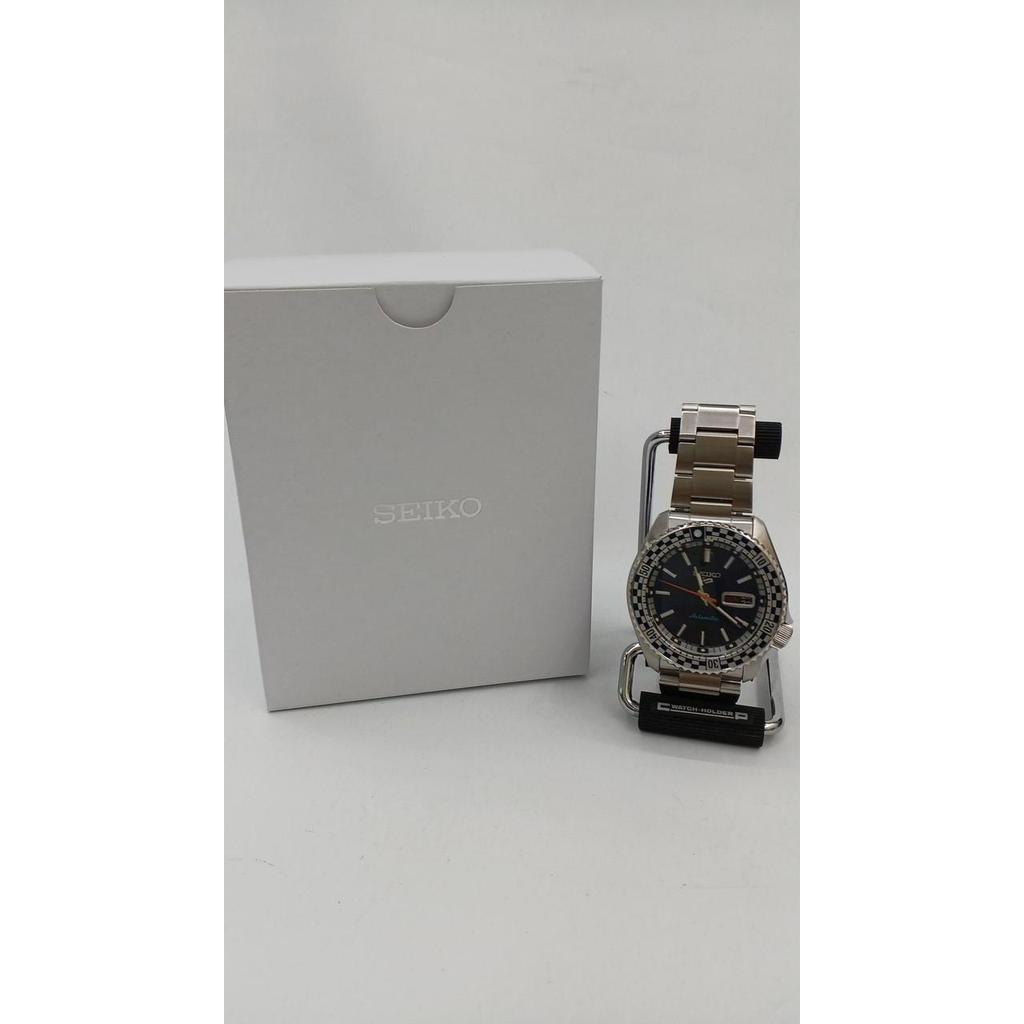 Used SEIKO 4R36-15Z0 automatic watch