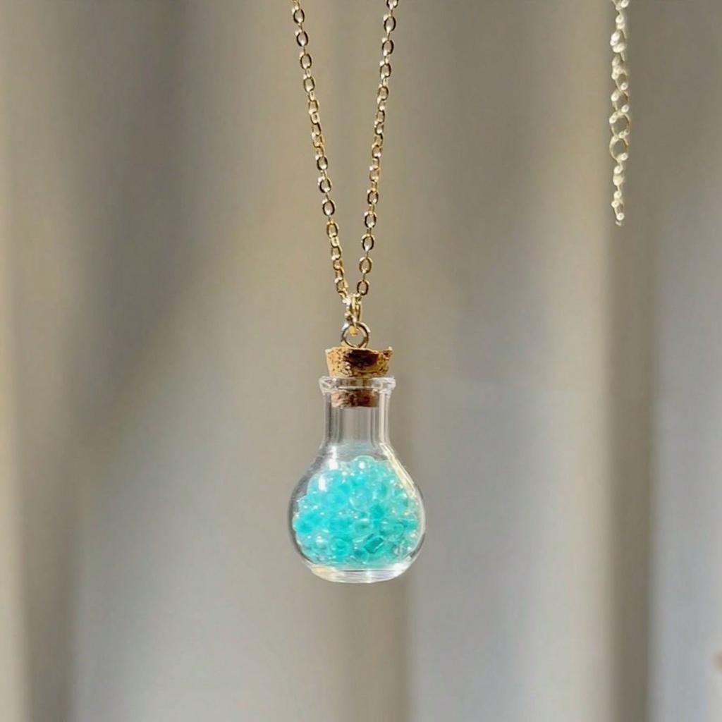 Luminous Magic Potion Glass Bottle Pendant Necklace Fashion Creative Jewelry For Men and Women Halloween Gifts