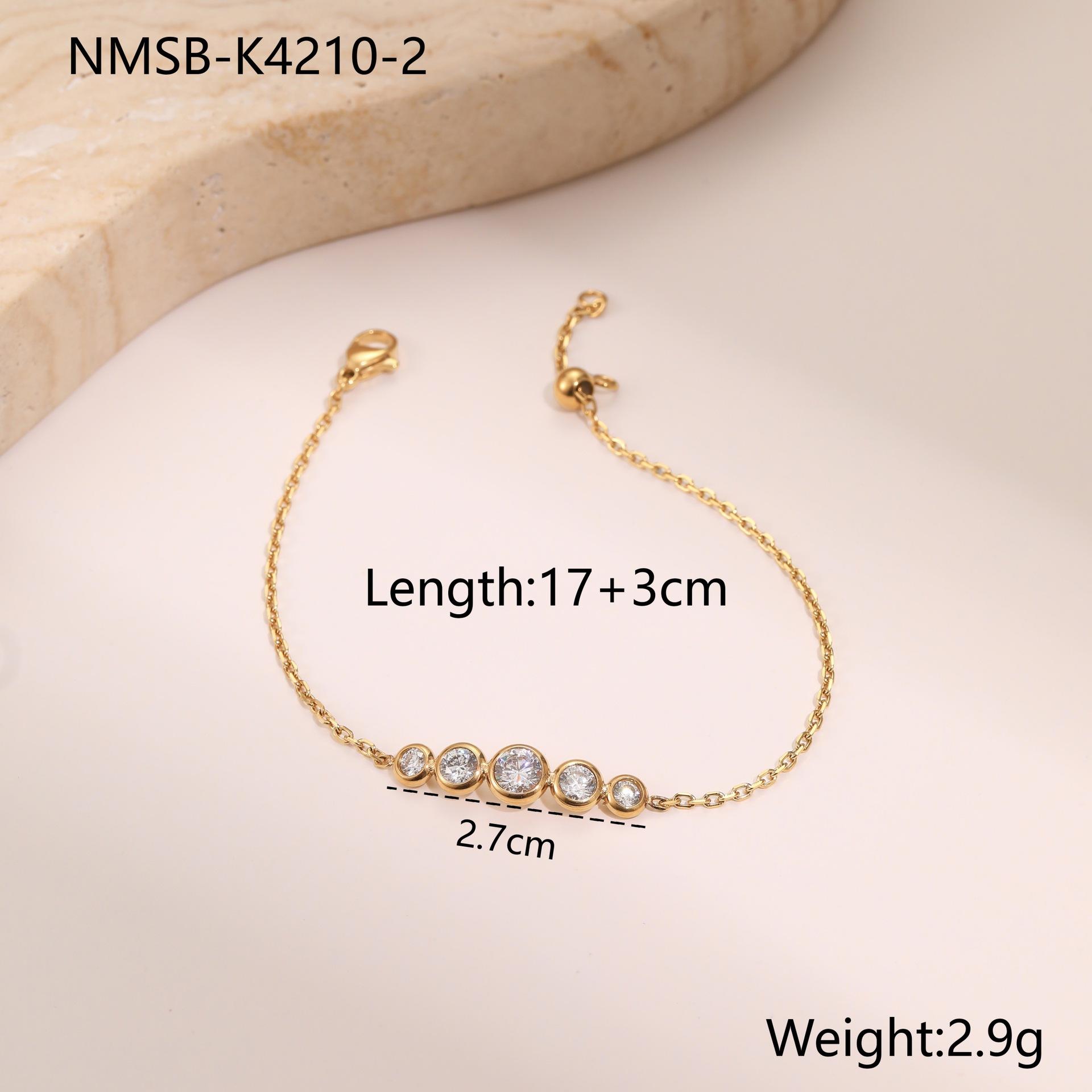 

Fashion Heart Shaped Zircon Bracelet With Round Diamond Accents Elegant Jewelry For Women 18K