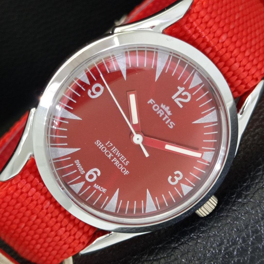 HAND-WINDING VINTAGE SWISS MENS REFURBISHED RED COLOR DIAL WATCH a701038-5 R205a-a701038