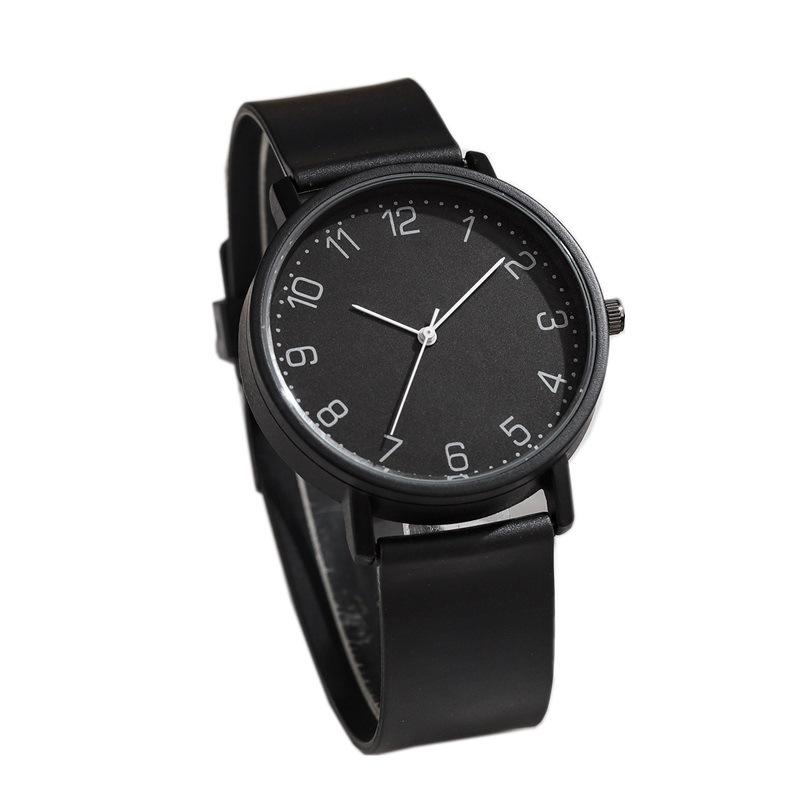 Minimalist Couple Analog Watches Exquisite Leather Watch for Lover Casual Quartz Clock Classic Retro Wristwatch Lovers Gift
