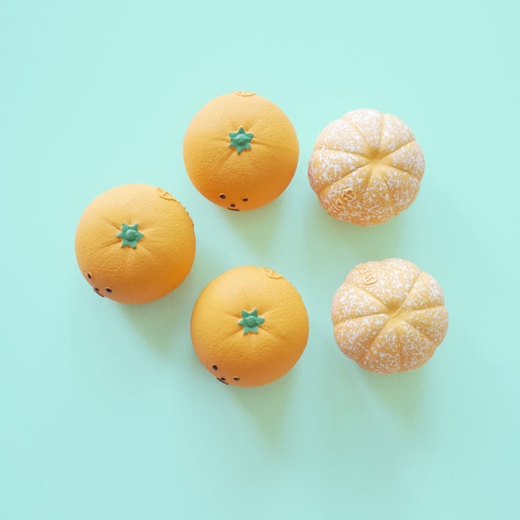 Dingdok Tangerine Ball – Knisterspielzeug aus Latex