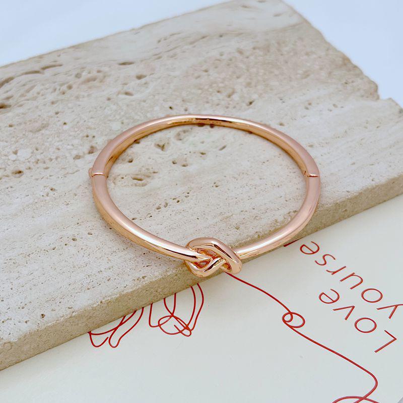 

Новый модный металлический браслет с узлом в виде сердца: Шикарный, Минималистичный, Дизайн в Холодном Стиле розовый/золотой