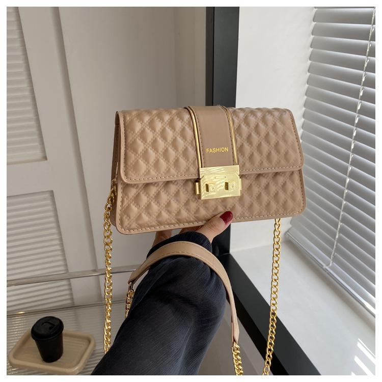 

Корейская версия женской сумки-мессенджера на одно плечо с бриллиантовой цепочкой 2024 года, новая однотонная маленькая квадратная женская сумка хаки