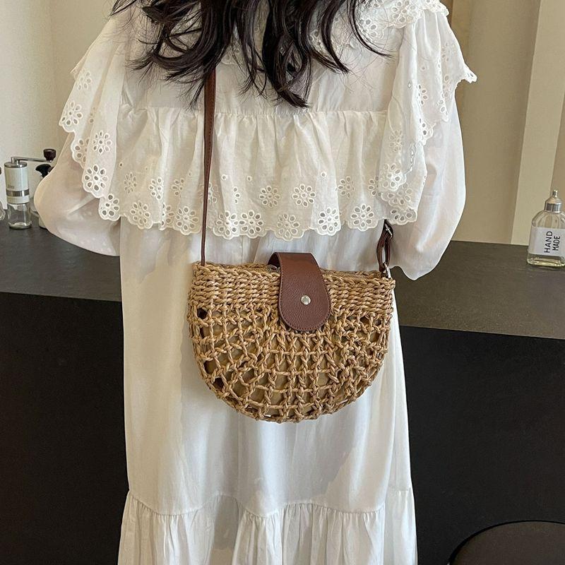 Summer Women's Vintage Grass Woven Bag Crossbody Shoulder Bag Armpit Saddle Bag Woven Small Bag