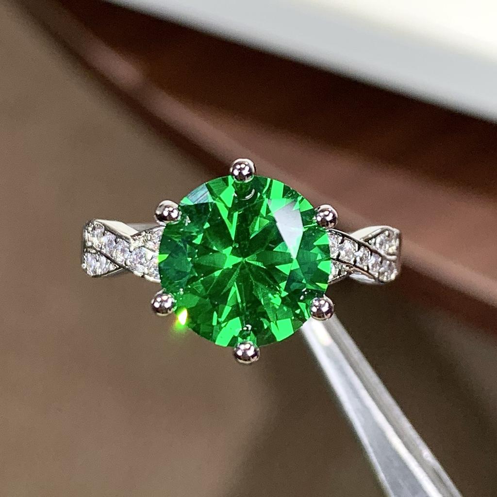 The source is simple, the wind is cultivated, the gemstone is 10mm alive, the adjustable ring is light luxury and high-end jewelry.
