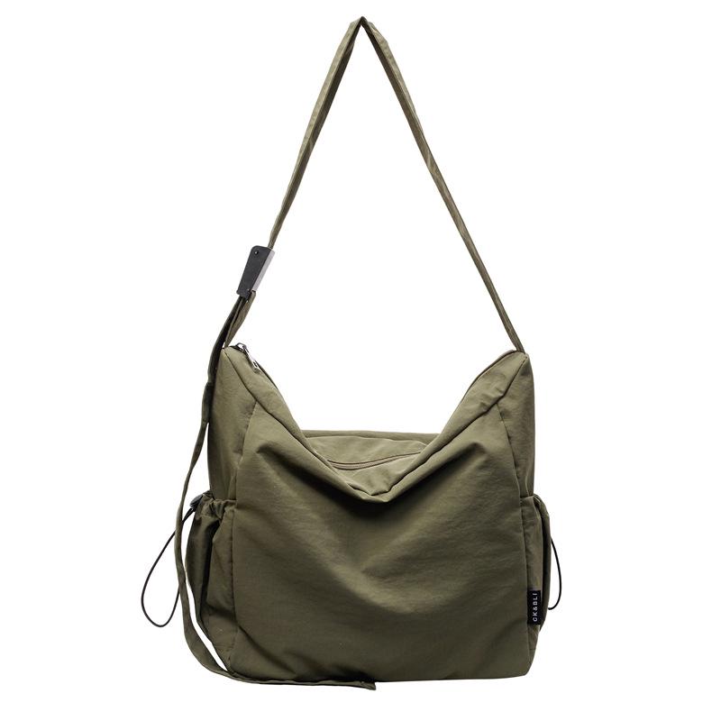 Versatile Large Capacity Solid Color Crossbody Tote Bag for Daily Commute