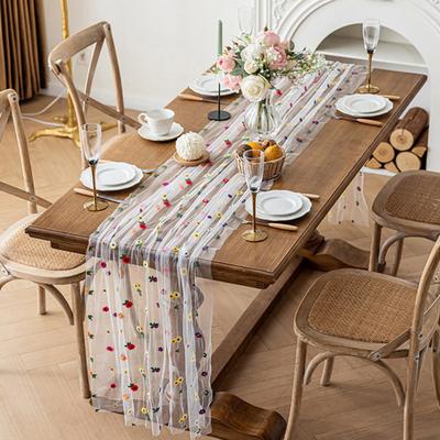 Yousheng Blumige Stickerei Tischläufer Gestickte Blume Tüll Tischläufer Frühling Sommer Tischläufer für Zuhause Dinnerparty Feiertagsdekoration