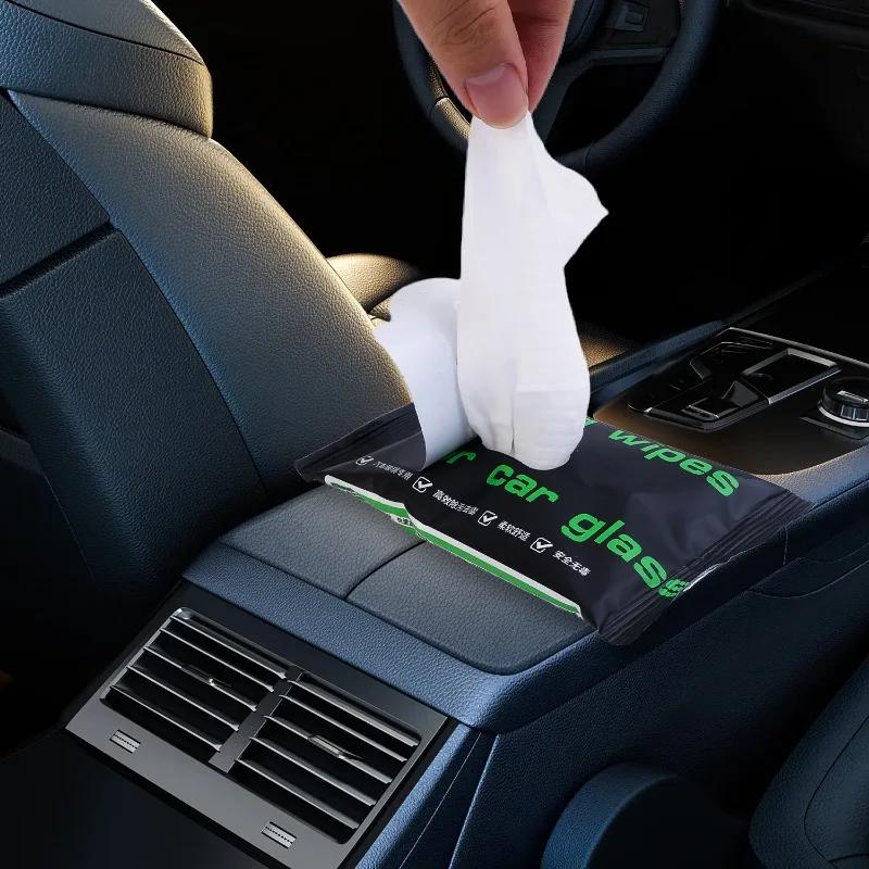 Auto Glass Defogging Wipes Portable Disposable Cleaning Wipes Car Windscreen Rearview Mirror Anti-fogging and Rainproof Wipes