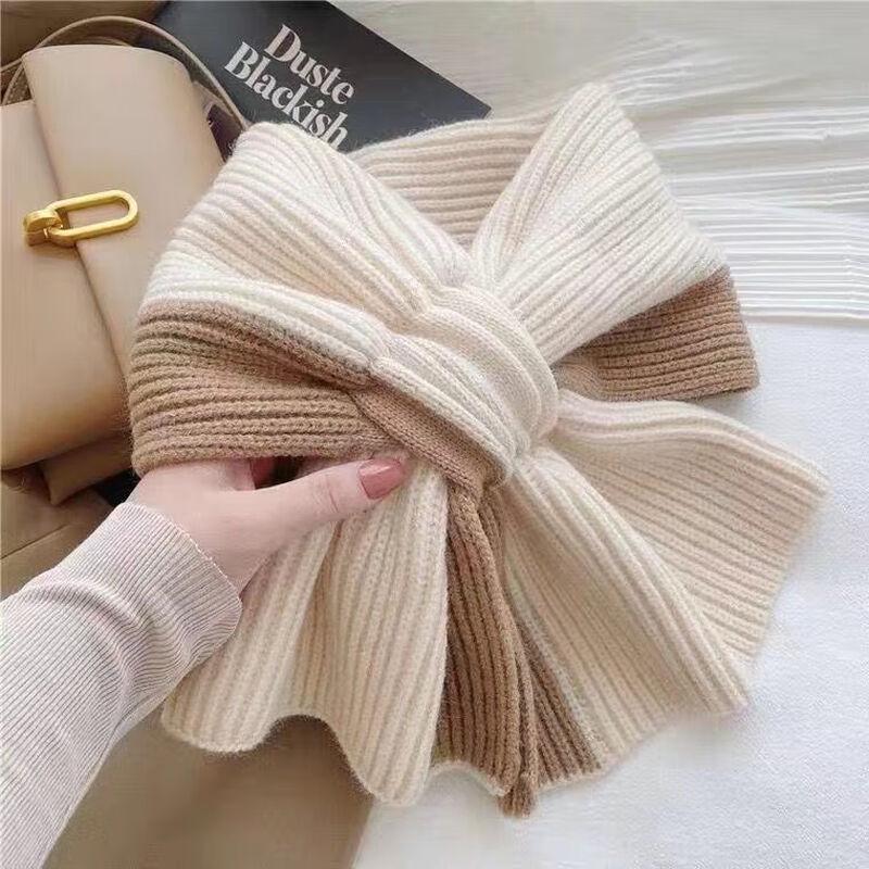 

Зимний шарф в японском стиле, связанный перекрестной вязкой