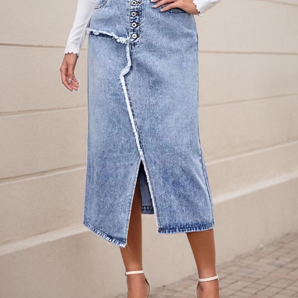 Women's Irregular Slit Denim Shorts - Slim Fit