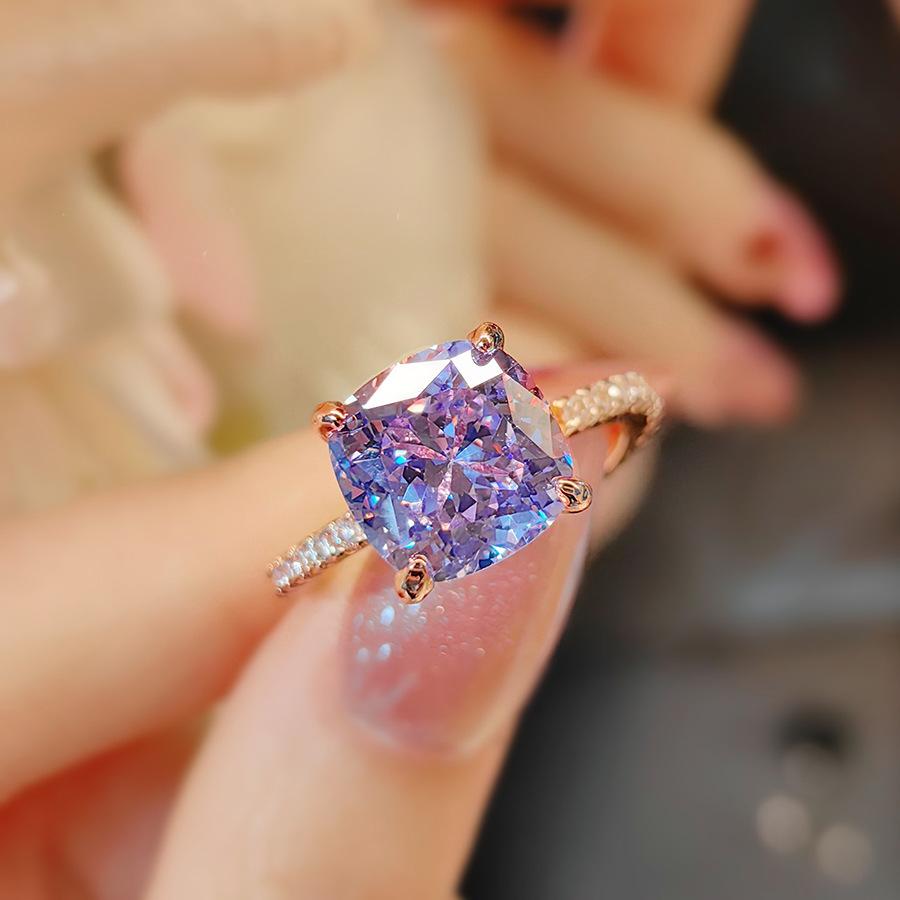 Premium Ice Flower Cut Medela Small Sugar Cube Ring Luxury Caramel Color Purple High Carbon Diamond Rose Gold Diamond Ring Women