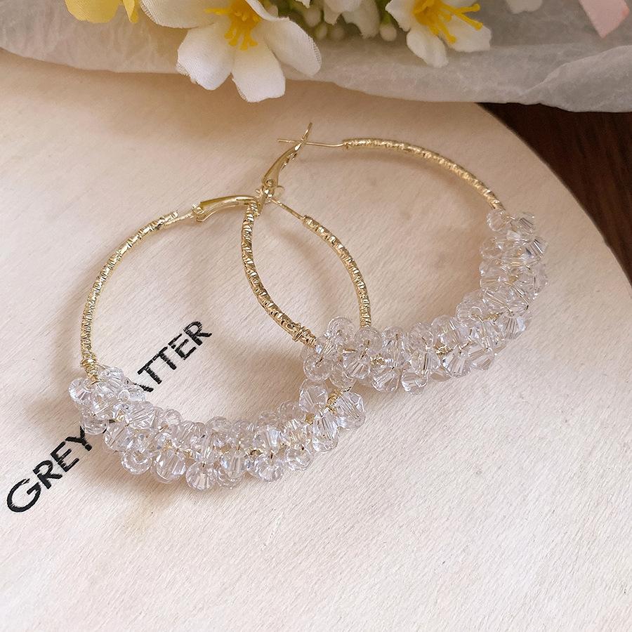 Silver needle pearl beaded twisted round earrings simple fashion earrings light luxury high sense earrings design sense niche