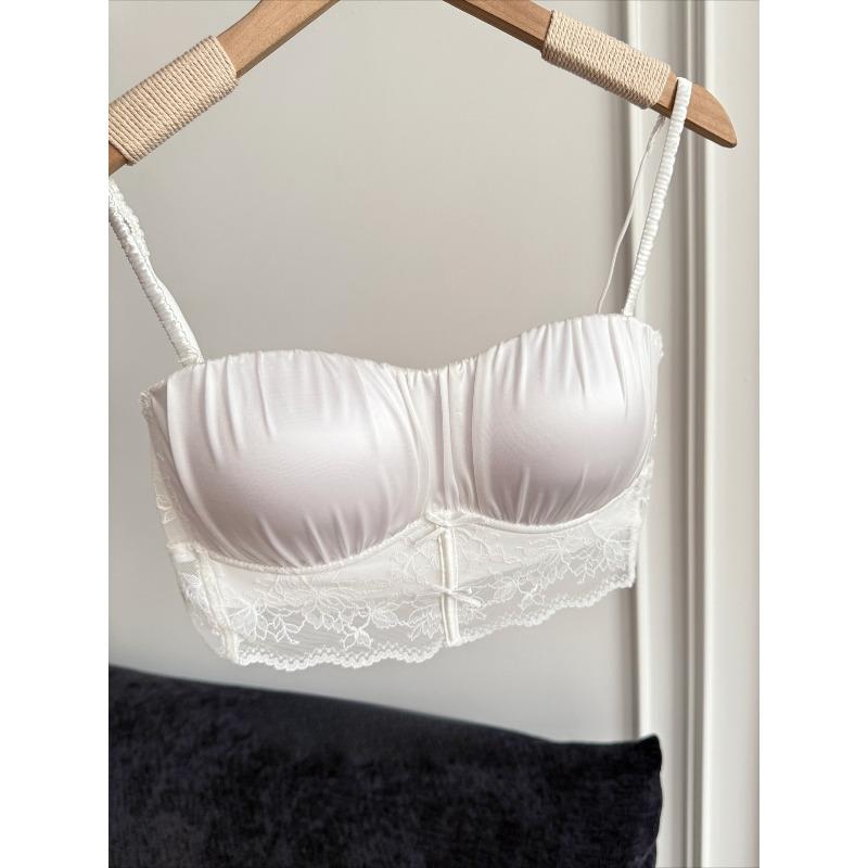 Fille Printemps et Été Luxe Léger Sexy Dentelle Petite Poitrine Push-up Montrer Grande Beauté Dos Sous-vêtement