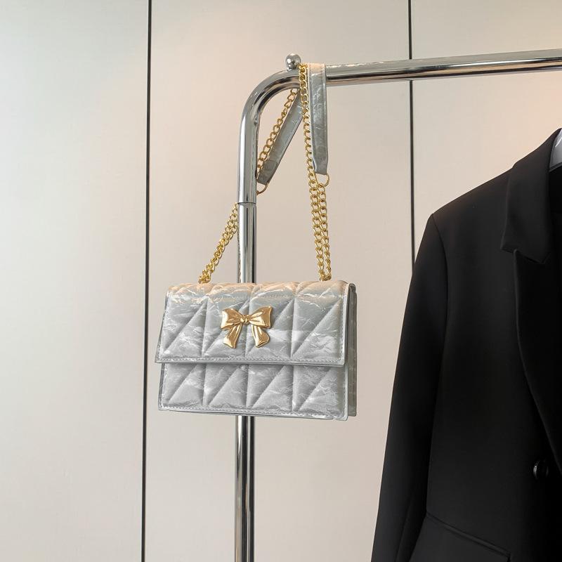 Small bag woman 2025 summer new beautiful bow fashion Korean version foreign style one shoulder messenger bag small square bag woman
