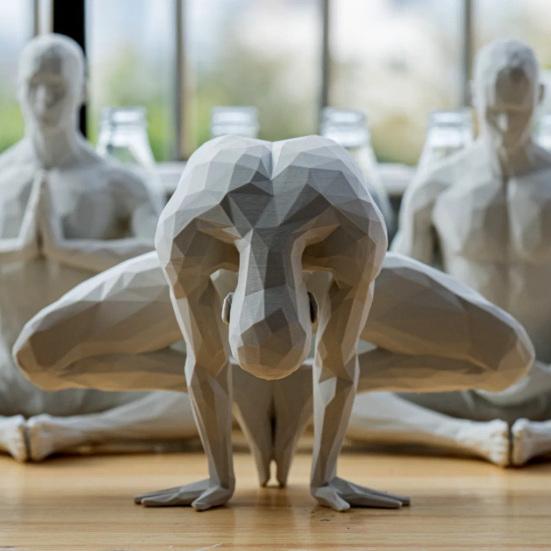 Figurilla de Hombre de Yoga Abstracta Estatua de Yoguis en Padmasana Escultura de Hombre Meditando de Escritorio para Decoración de Sala de Estar Sala de Yoga