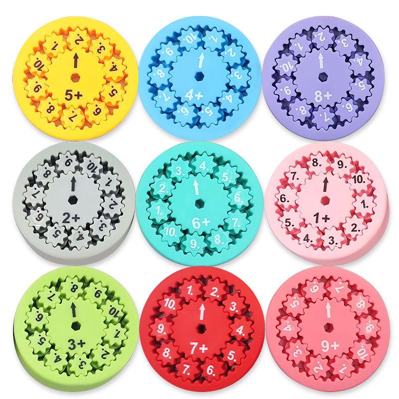 

1Pcs Math Fidget Spinners Desktop Math Game Addition Subtraction Multiplication Division Math Games Party Favors for Kids Gift