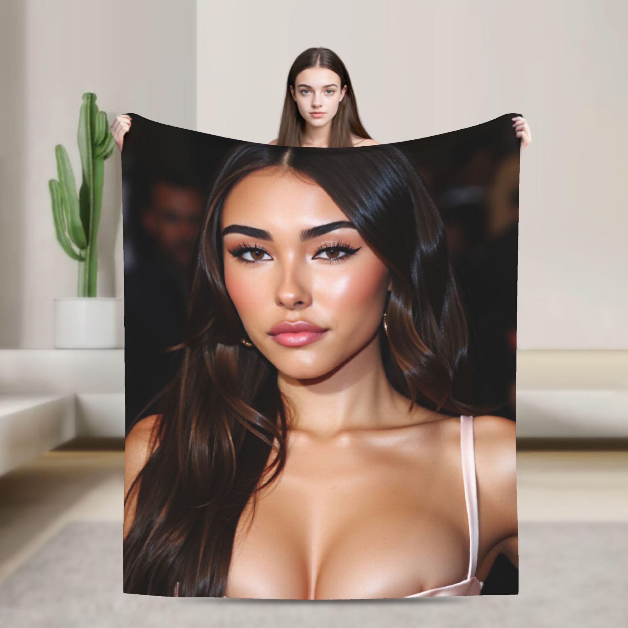 

Madisons Beers Blanket Adults Girls Flannel Throw Blanket For Chair Sofa Bed Warm Cozy Custom Quality Bedspread Gift 75x100cm