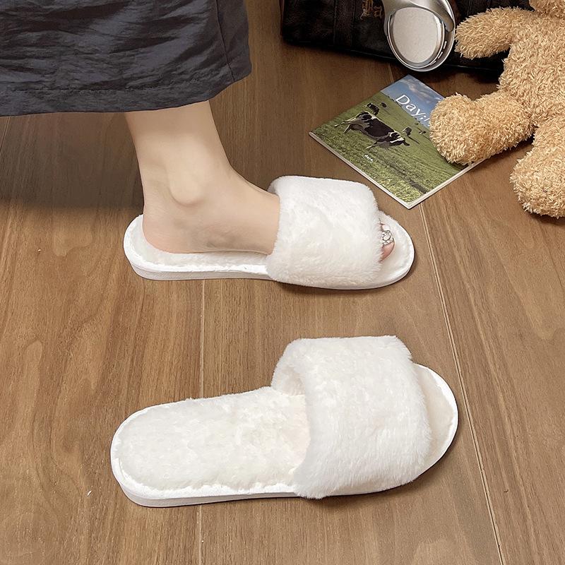 Plus Size Fluffy Rabbit Fur One-Strap Flat Bottom Slippers