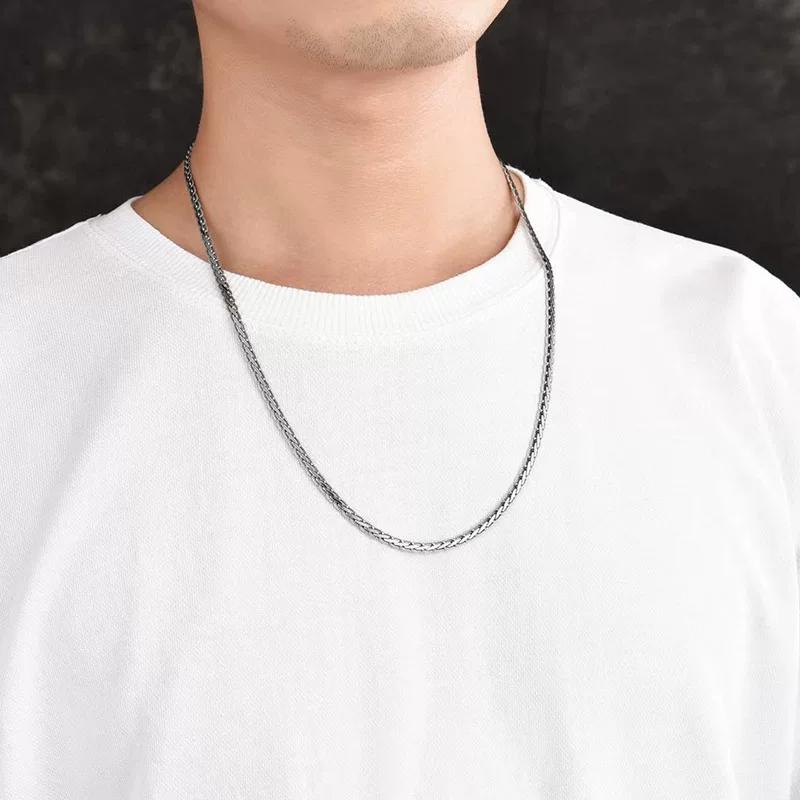 New Car Flower Chain Knot Necklace Personalized Men and Women Simple Fashion Hip-hop Chain Retro Flat Snake Chain