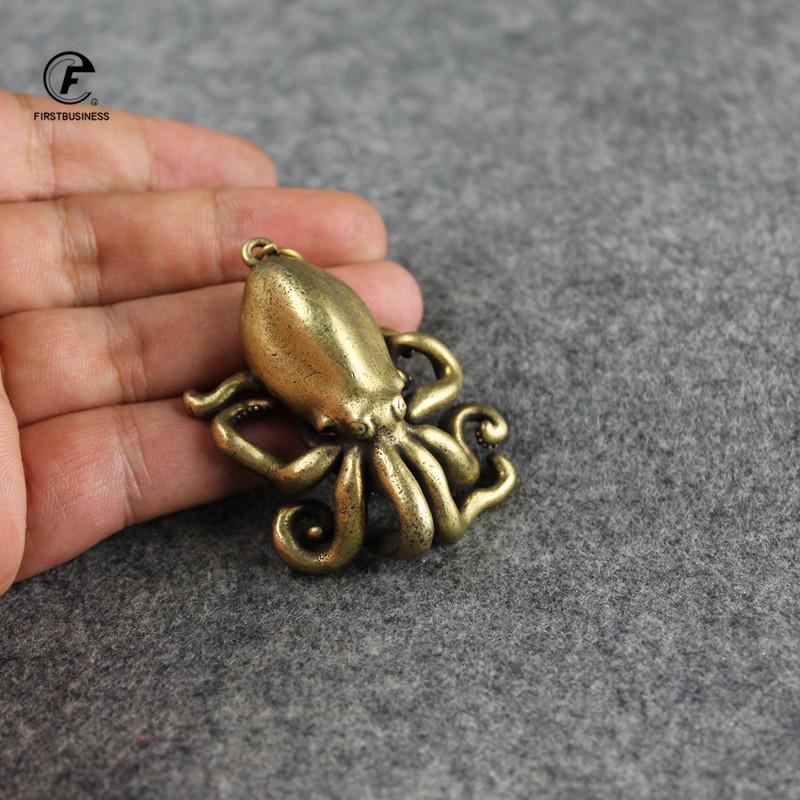 Copper Octopus Carving Keychains Sculpture Solid Copper Decoration Animal Octopus Statue Pendant Decor Home Cool Home Stuff