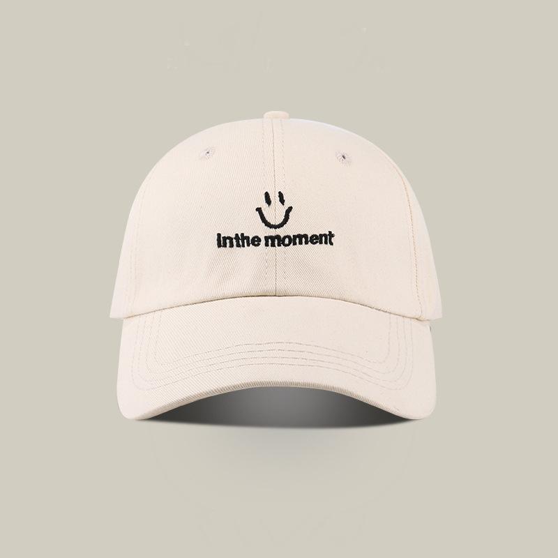 

Spring and summer new smiley face embroidered baseball cap female simple face small visor student versatile cap male Adjustable
