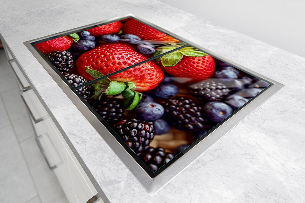 SZKLANA PŁYTA OCHRONNA NA KUCHENKĘ 70x52 TRUSKAWKI
