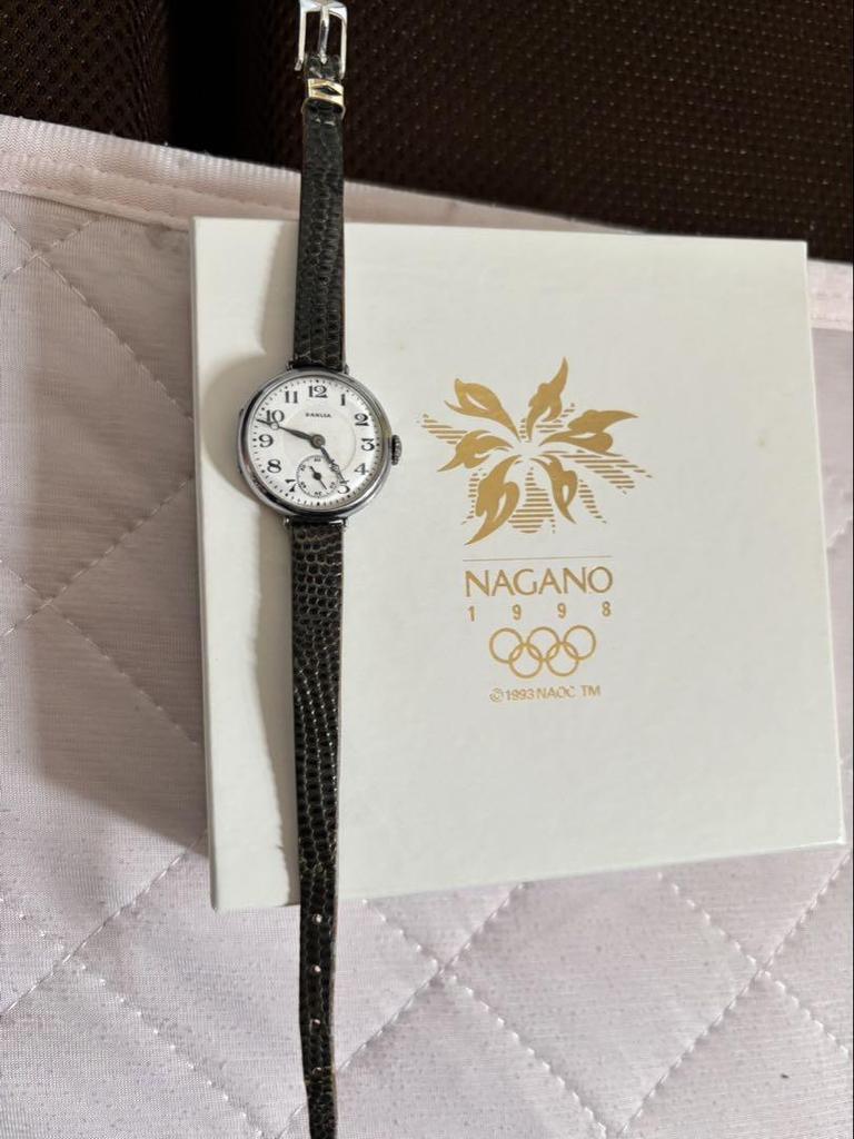 [USED] Working/Rare SEIKO DAHLIA Watch, 9-type, 7-jewel, Nation Style