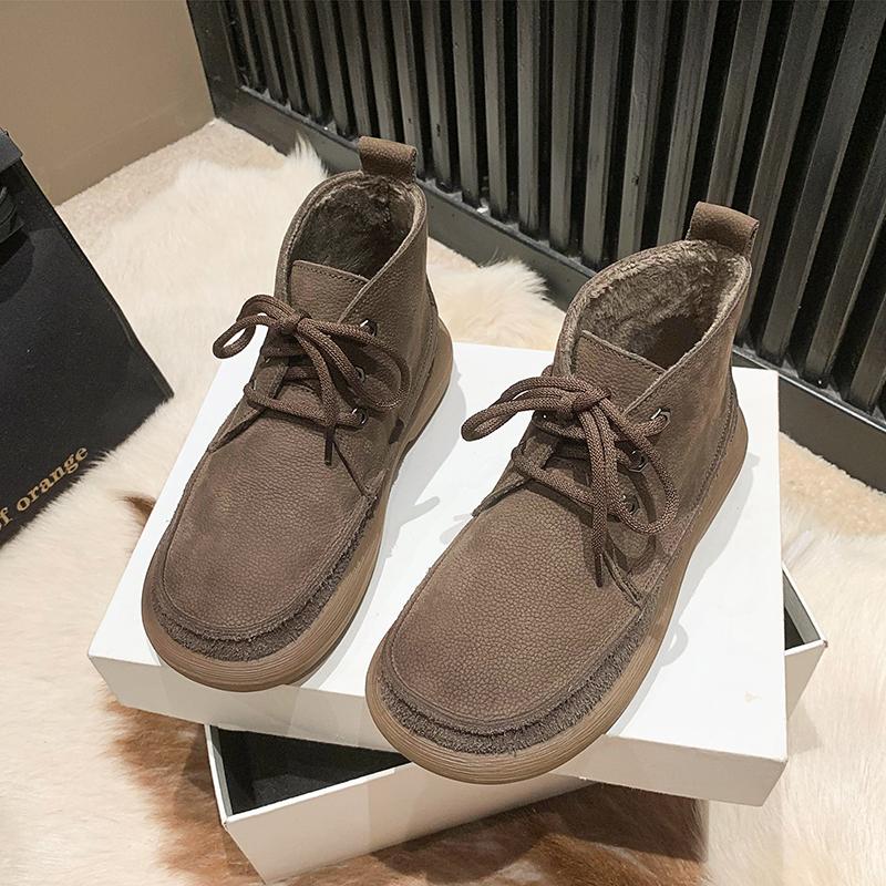 

Новые винтажные мягкие кожаные ботинки Martin на шнуровке, повседневная обувь для женщин, ботильоны в британском стиле с однотонной подошвой 42