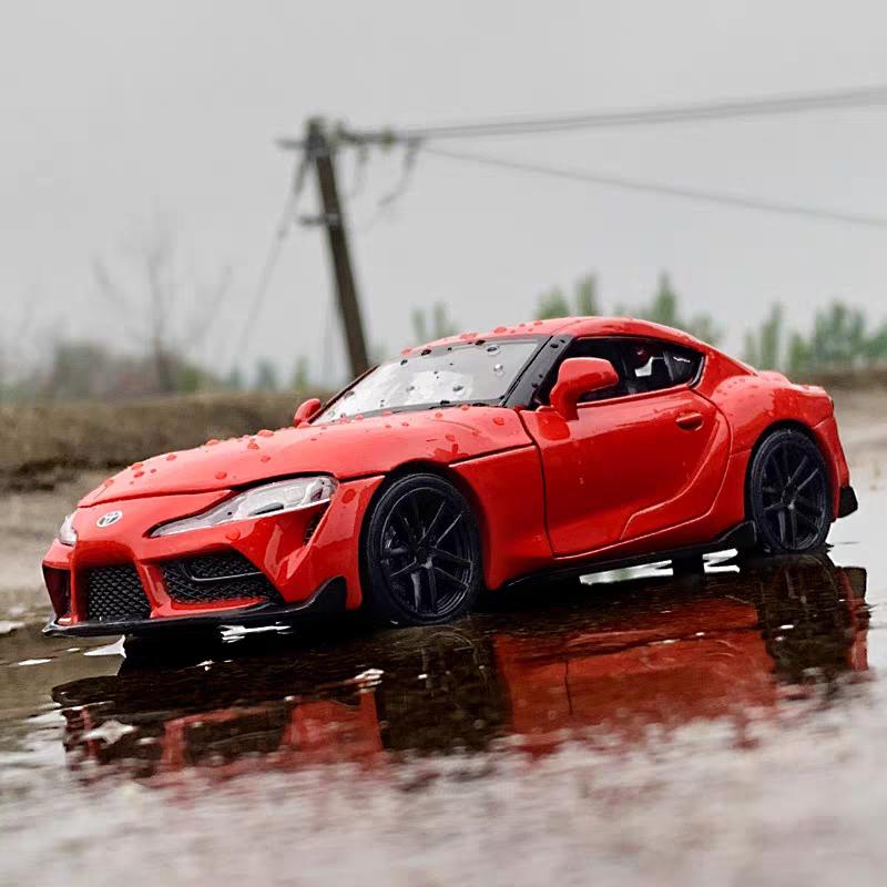 Fast & Furious JDM 2020 Toyota GR Supra Supersportwagen Simulation Diecast & Spielzeugfahrzeug RMZ city 1:36 Legierungs-Automodell-Geschenke für Kinder