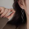 Minimalist Long Wavy Fringe Earrings Women Able Hanging Earrings High-End Jewelry Minimalist Accessories Gifts