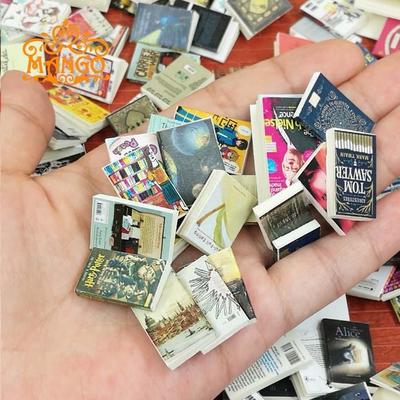 1:12 Dollhouse Study Scene Accessories Hand Books Mini Comic Books Magazine 5pcs