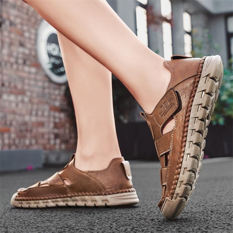 Fashion Roman Mens Shoes Luxury Brand Flats Summer Men Sandals Fashion Mens Casual Shoes Outdoor Men Leather Sandals for Men Beach Shoes