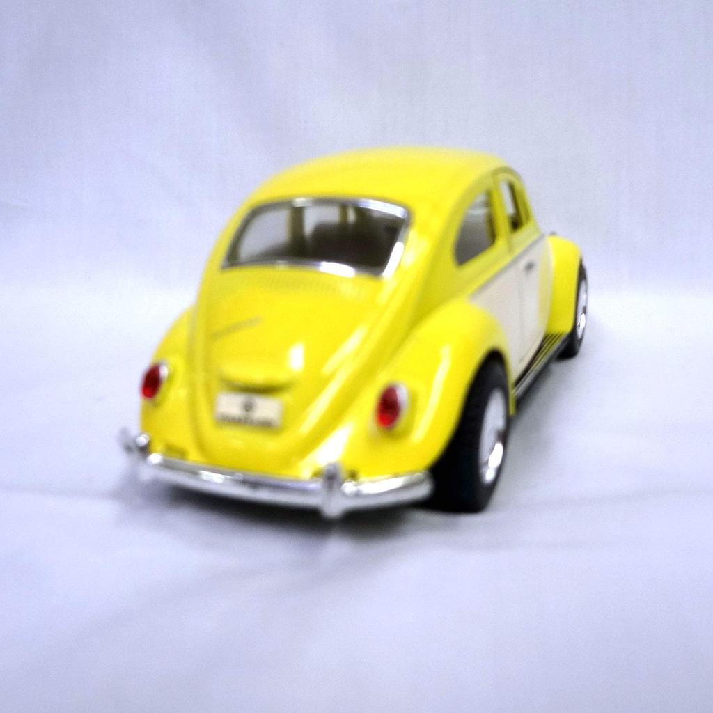 1967 Classic Beetle Ivory Door Toy Yellow 132 Pull-Back [KiNSMART]